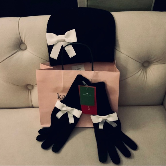 Kate Spade Black/white BOW tech friendly Gloves - Picture 5 of 11